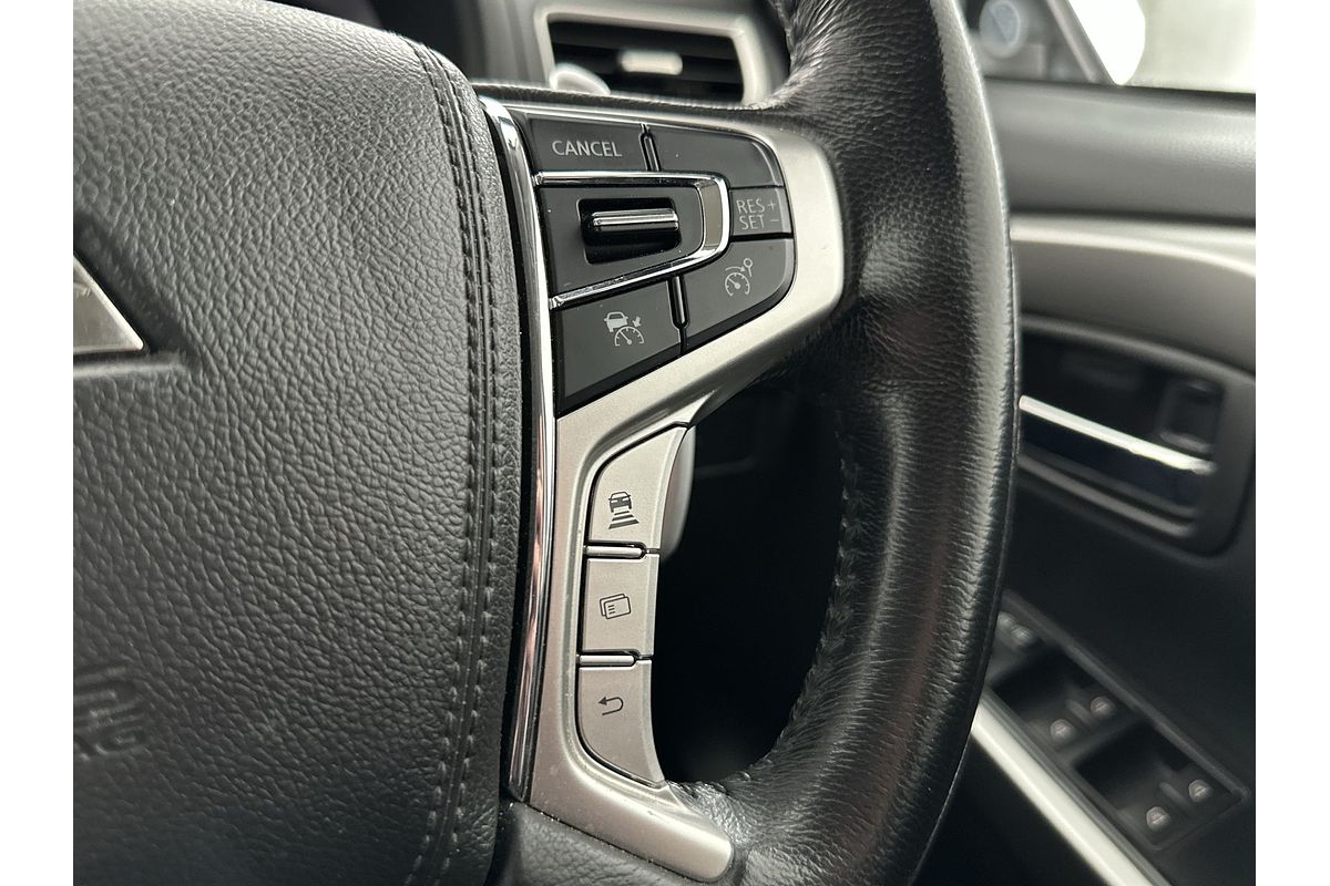 2022 Mitsubishi Pajero Sport GLS QF