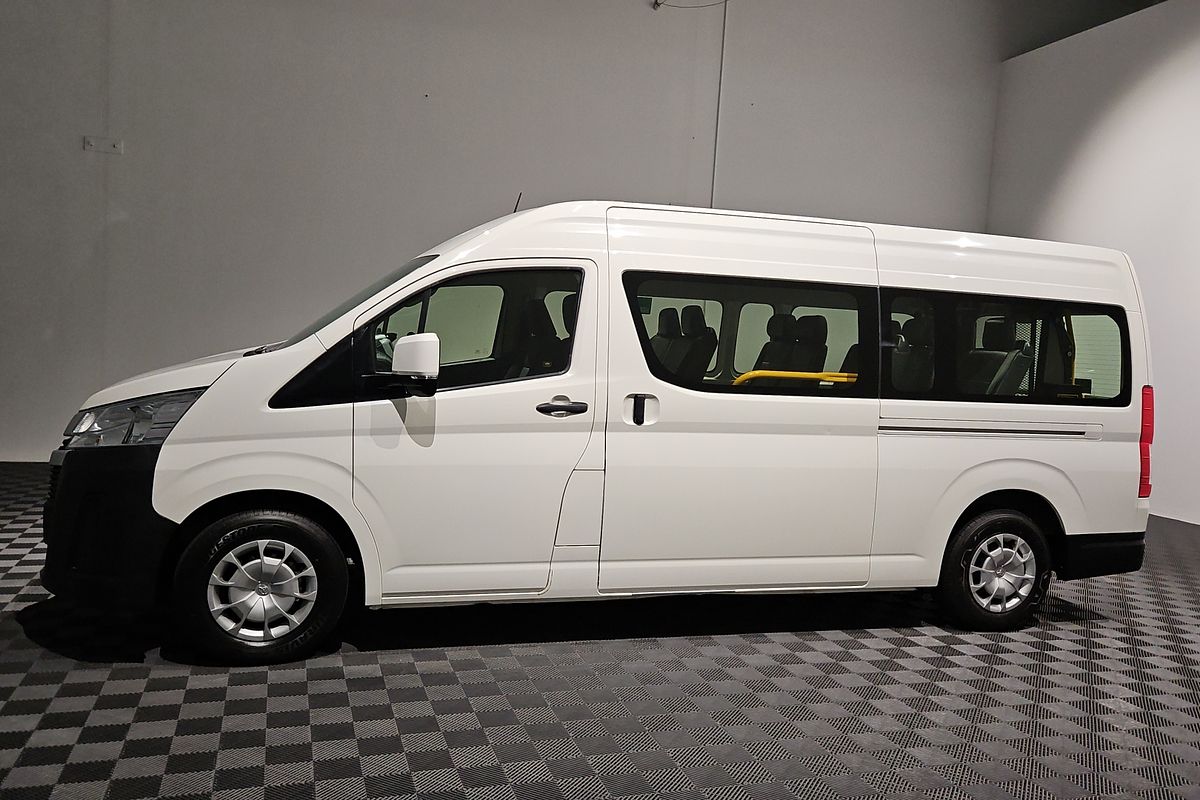 2020 Toyota Hiace Commuter GDH322R