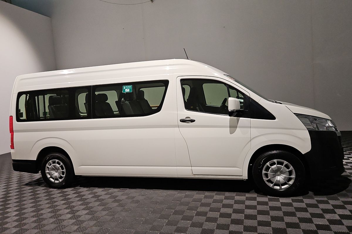 2020 Toyota Hiace Commuter GDH322R
