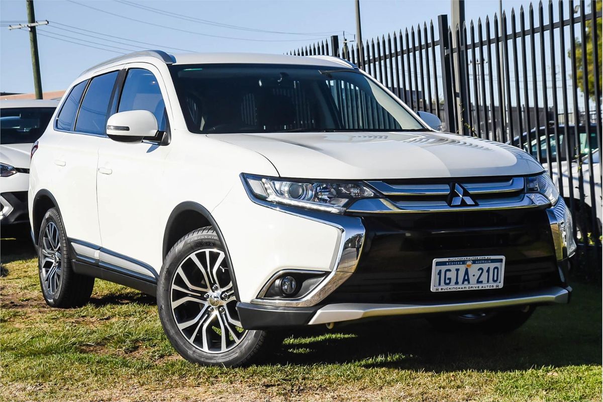 2017 Mitsubishi Outlander LS Safety Pack ZK