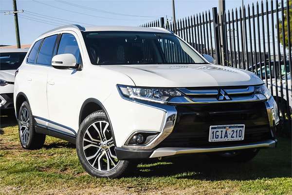 2017 Mitsubishi Outlander LS Safety Pack ZK