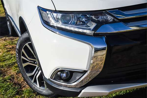 2017 Mitsubishi Outlander LS Safety Pack ZK