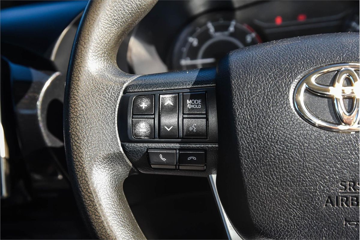 2018 Toyota Hilux Workmate GUN125R 4X4