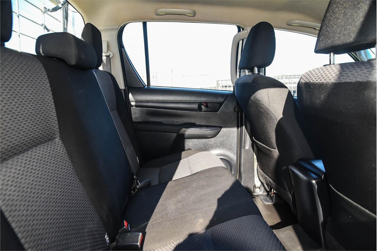 2018 Toyota Hilux Workmate GUN125R 4X4