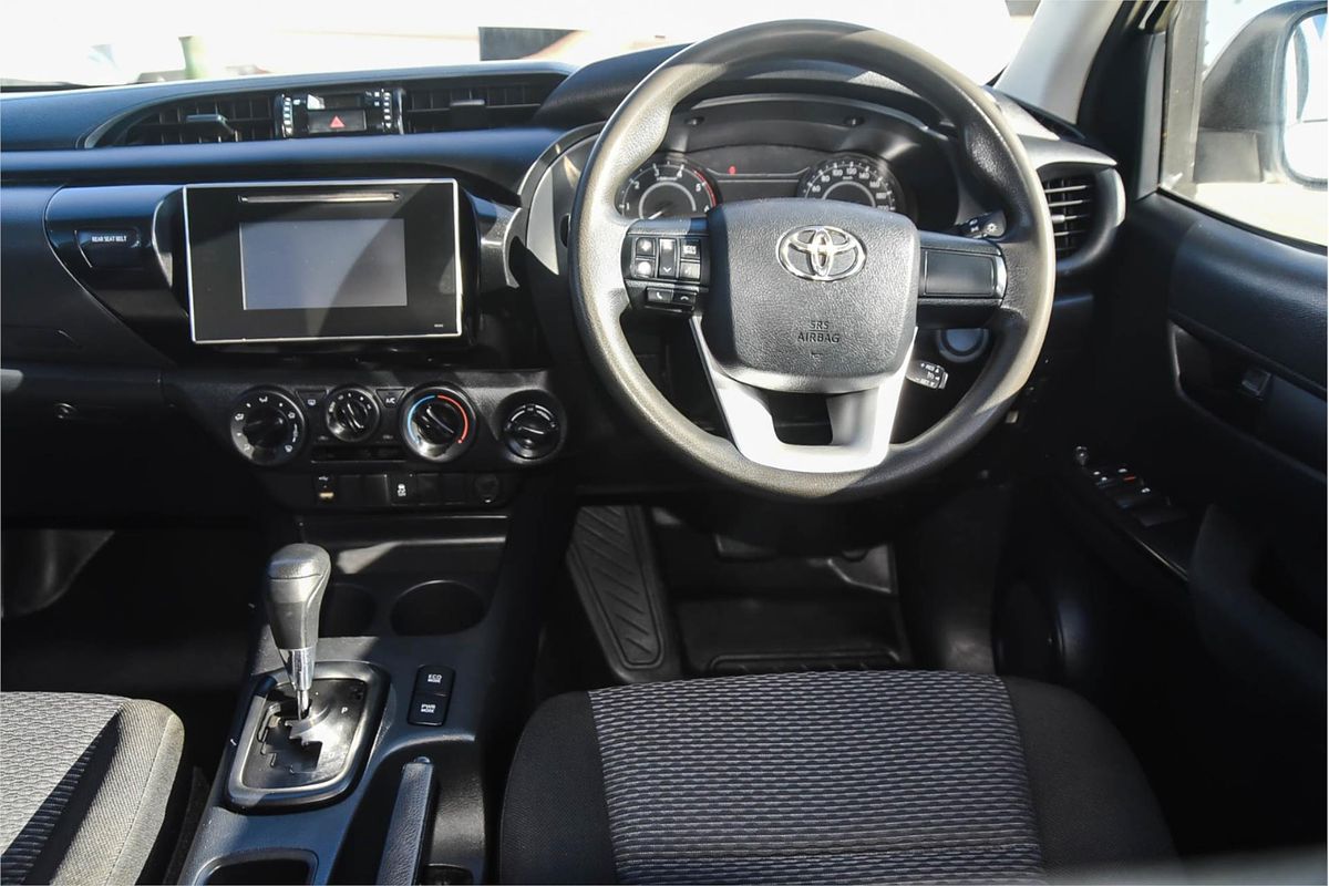 2018 Toyota Hilux Workmate GUN125R 4X4