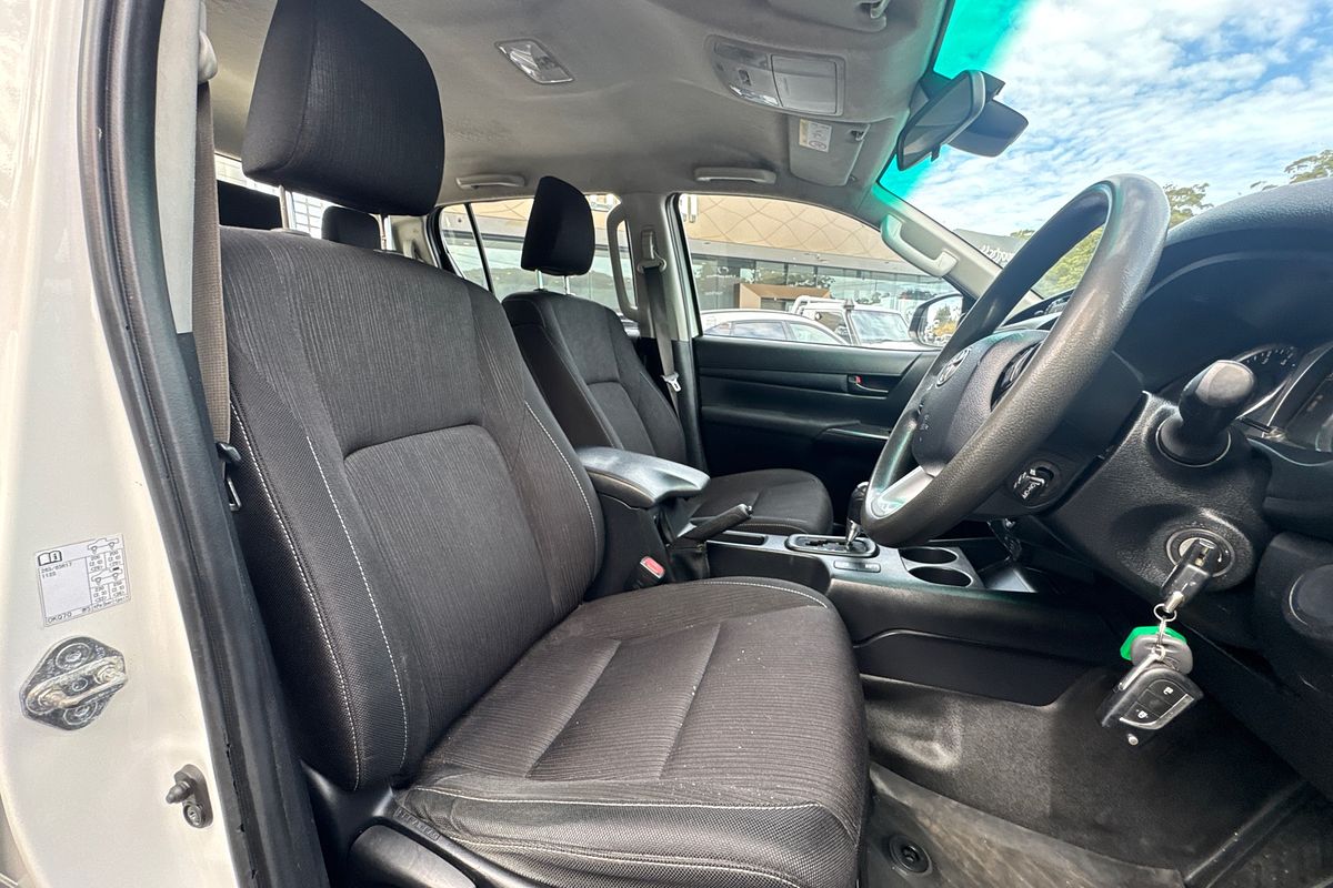 2021 Toyota Hilux SR GUN126R 4X4