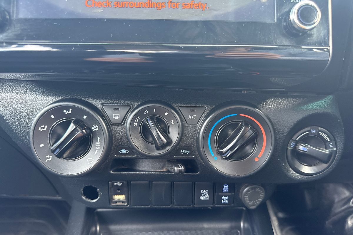 2021 Toyota Hilux SR GUN126R 4X4