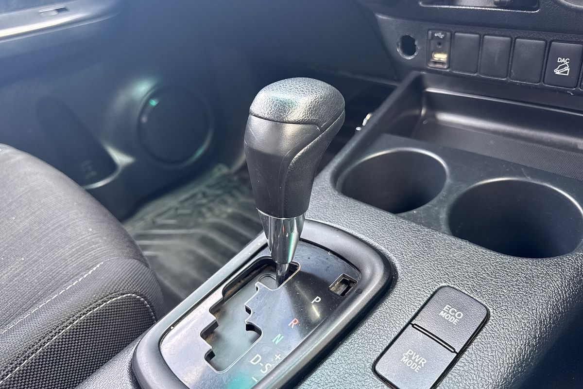 2021 Toyota Hilux SR GUN126R 4X4