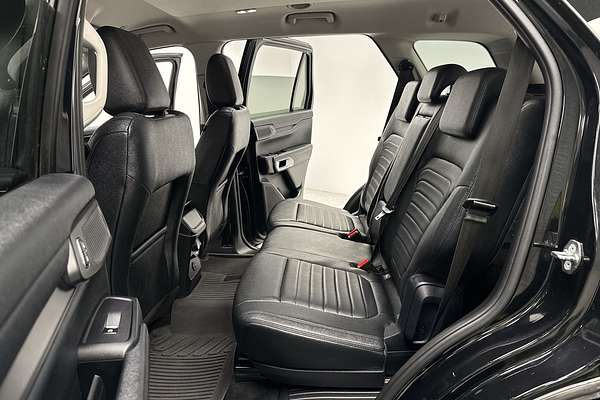 2023 Ford Everest Sport