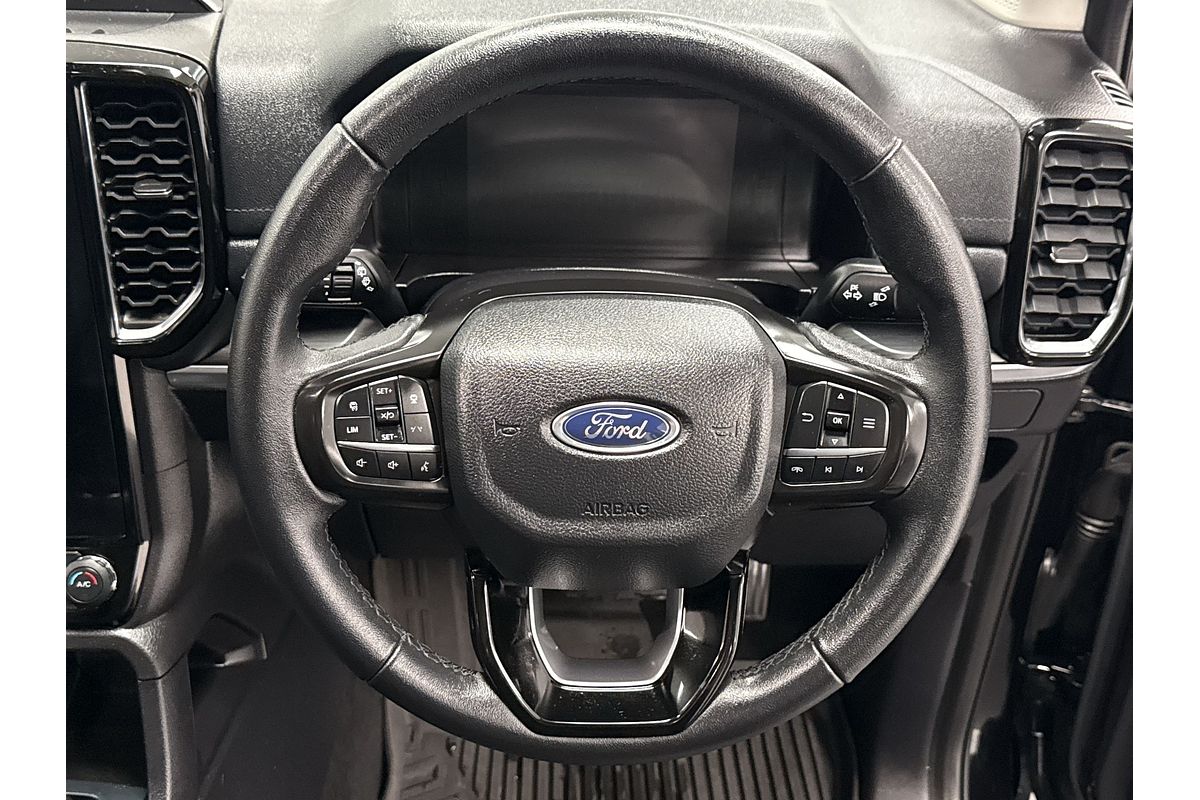 2023 Ford Everest Sport