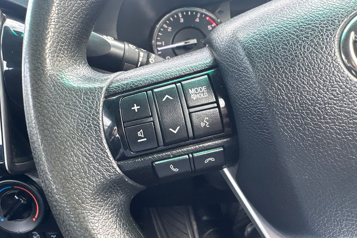 2021 Toyota Hilux SR GUN126R 4X4