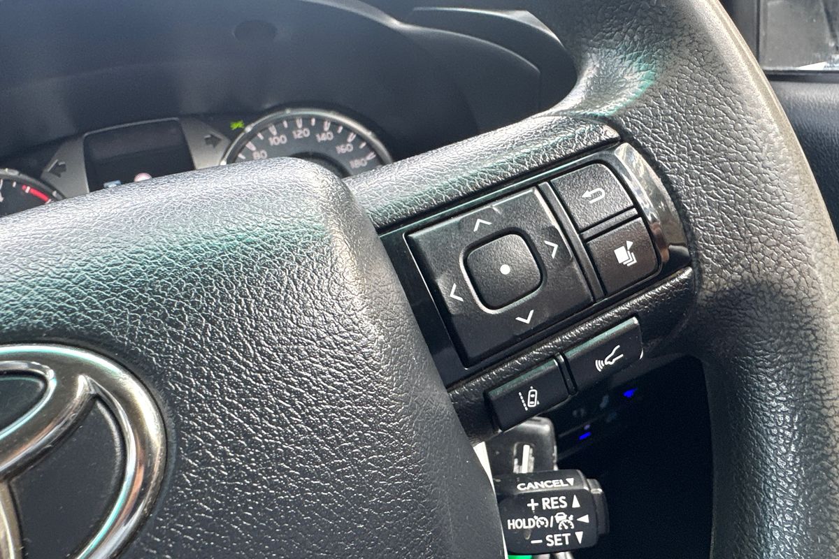 2021 Toyota Hilux SR GUN126R 4X4