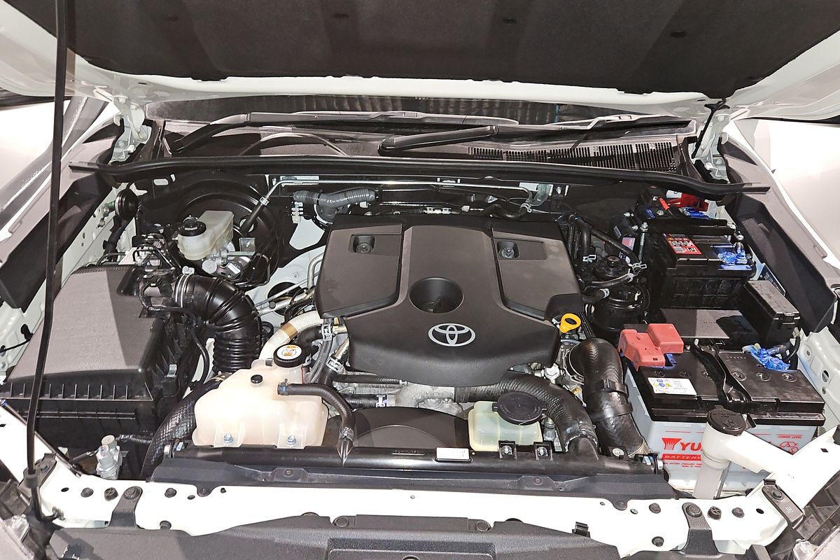 2020 Toyota Hilux SR GUN126R 4X4