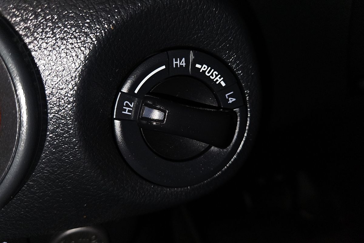 2020 Toyota Hilux SR GUN126R 4X4
