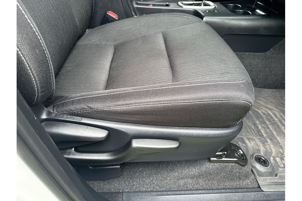 2023 Toyota Hilux SR5 GUN126R 4X4