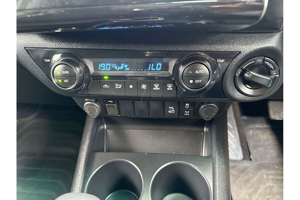 2023 Toyota Hilux SR5 GUN126R 4X4
