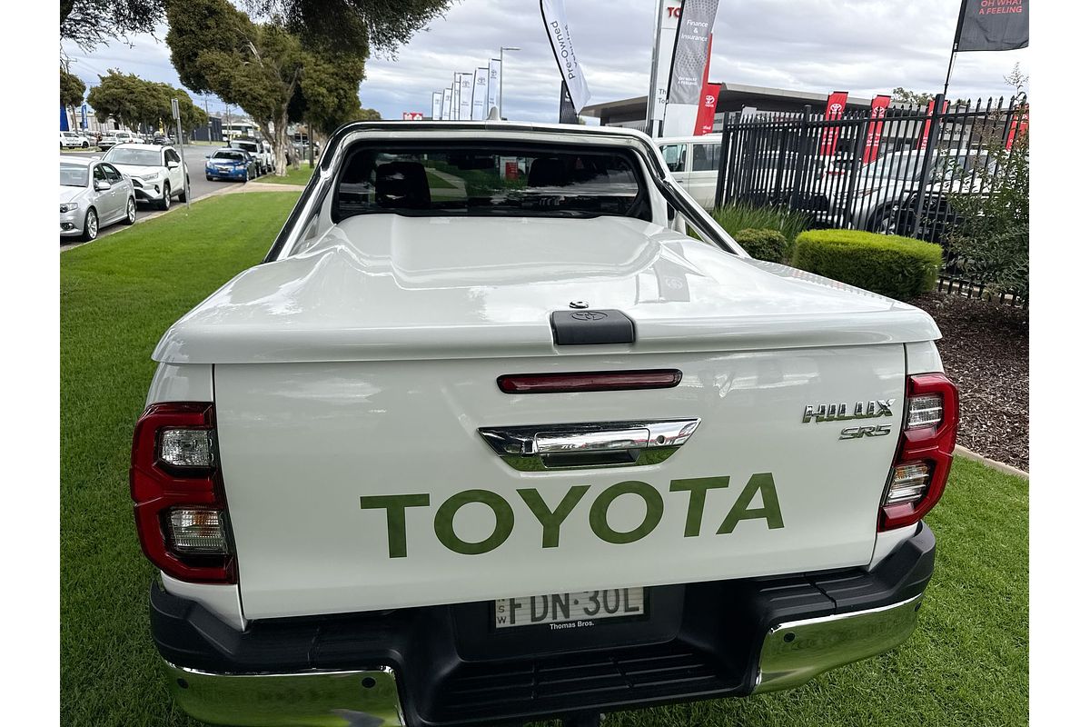 2023 Toyota Hilux SR5 GUN126R 4X4