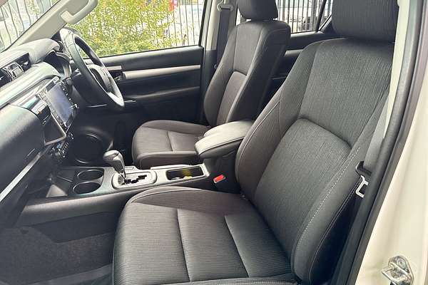 2023 Toyota Hilux SR5 GUN126R 4X4