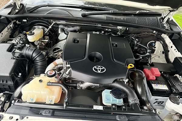 2023 Toyota Hilux SR5 GUN126R 4X4