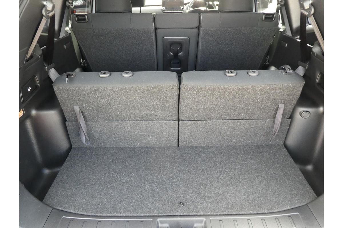 2022 Mitsubishi Outlander ES ZM