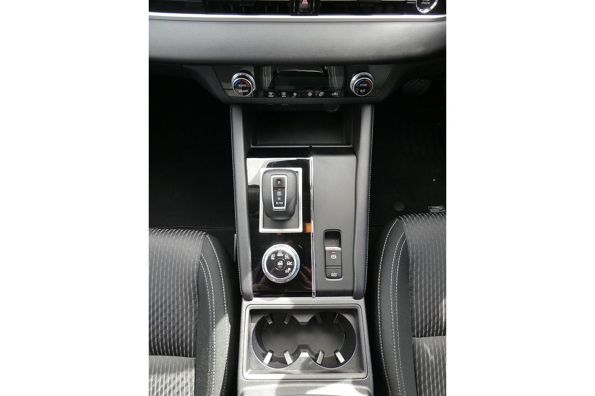 2022 Mitsubishi Outlander ES ZM