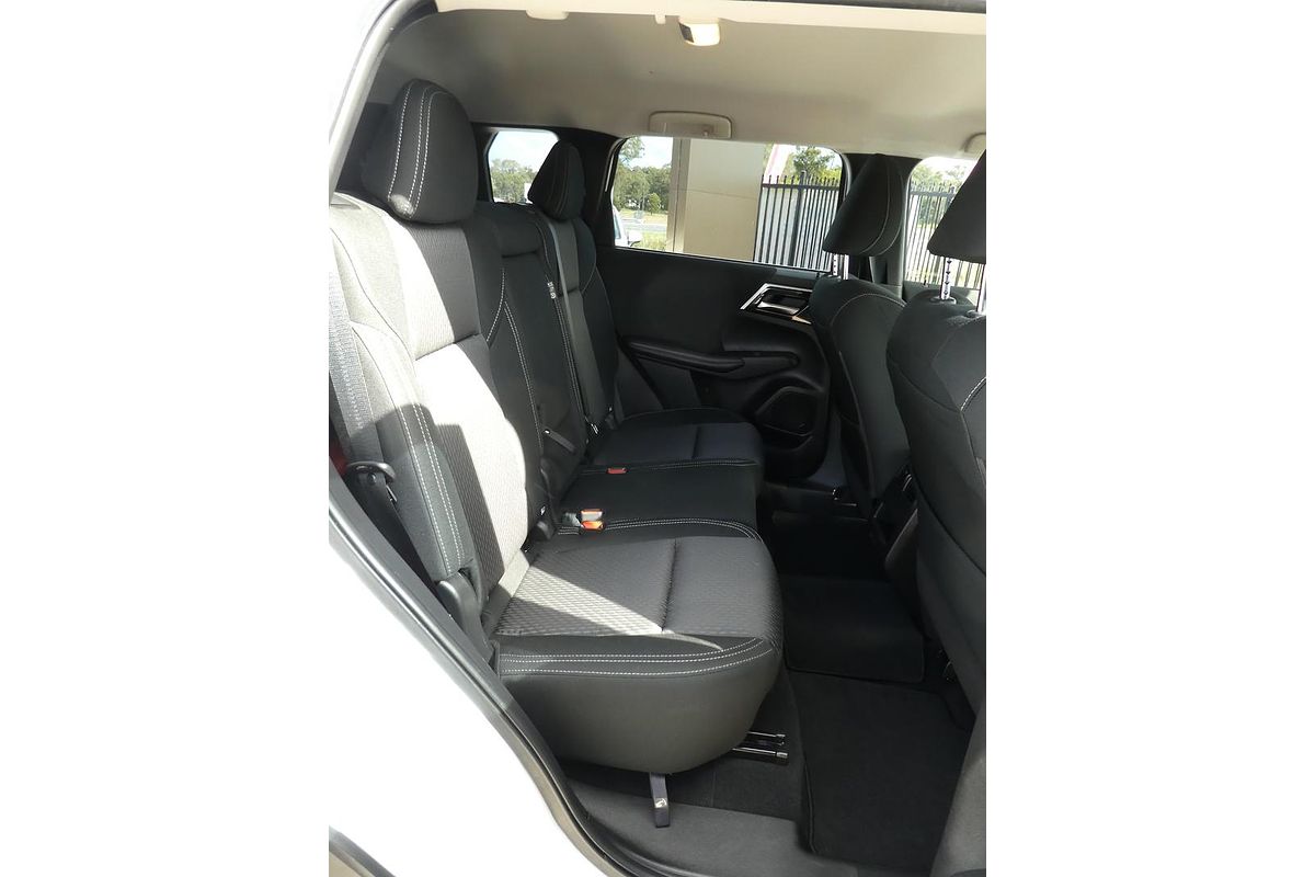 2022 Mitsubishi Outlander ES ZM