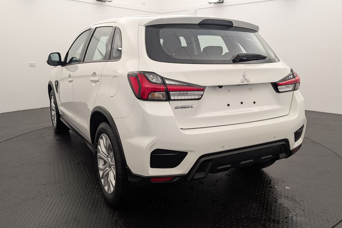 2024 Mitsubishi ASX ES XD