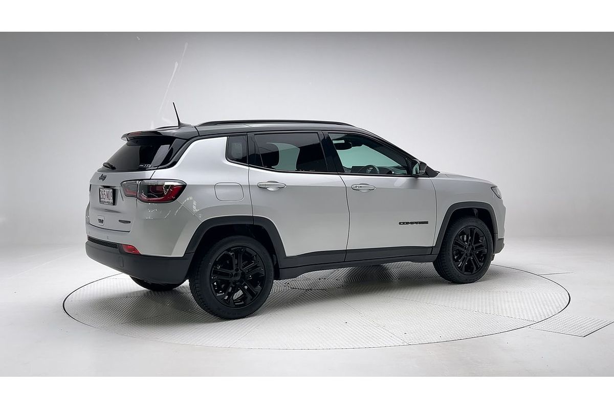 2022 Jeep Compass Night Eagle M6