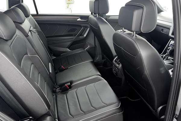 2023 Volkswagen Tiguan 162TSI R-Line 5N