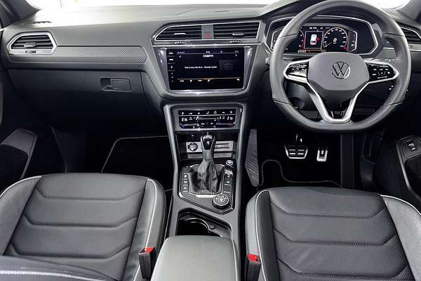 2023 Volkswagen Tiguan 162TSI R-Line 5N
