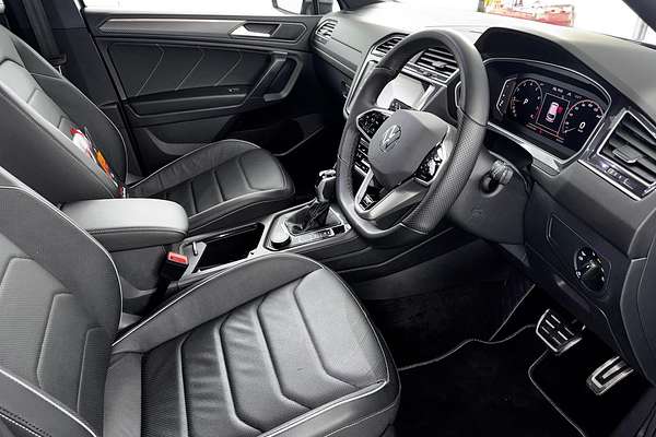 2023 Volkswagen Tiguan 162TSI R-Line 5N