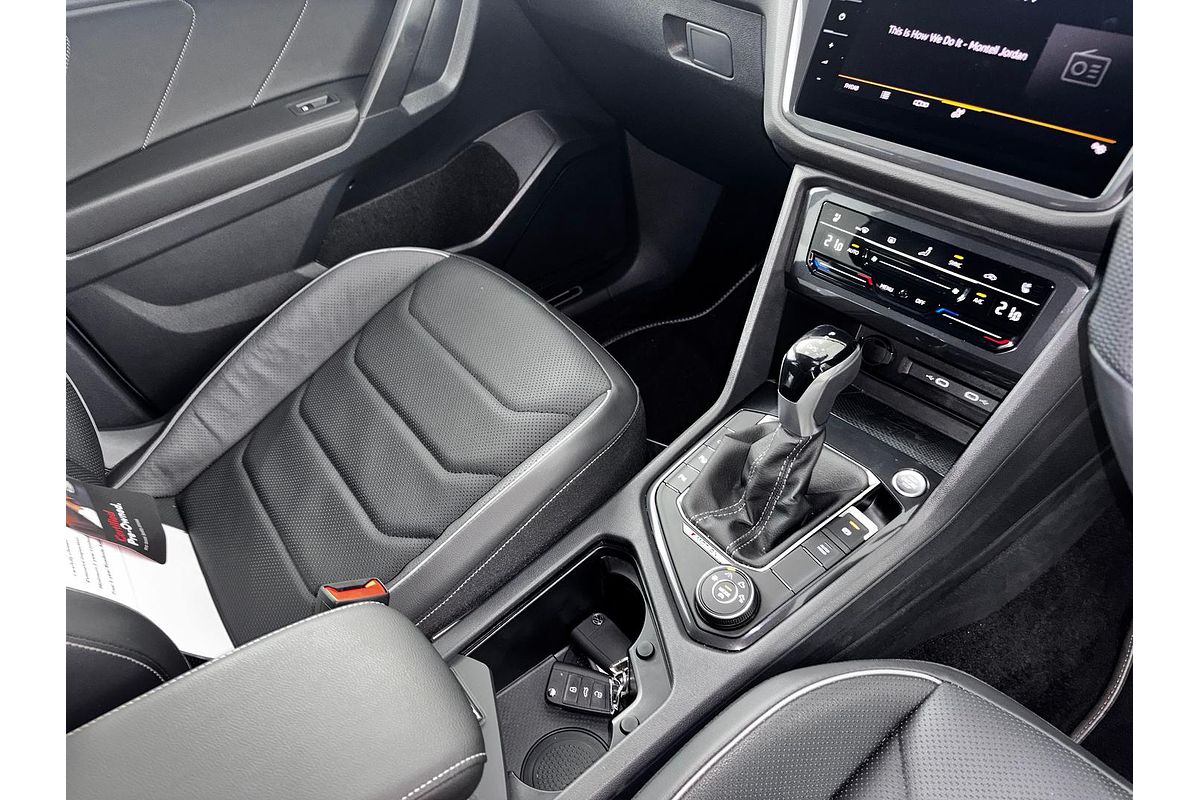 2023 Volkswagen Tiguan 162TSI R-Line 5N