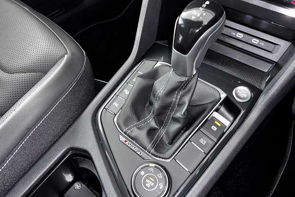 2023 Volkswagen Tiguan 162TSI R-Line 5N