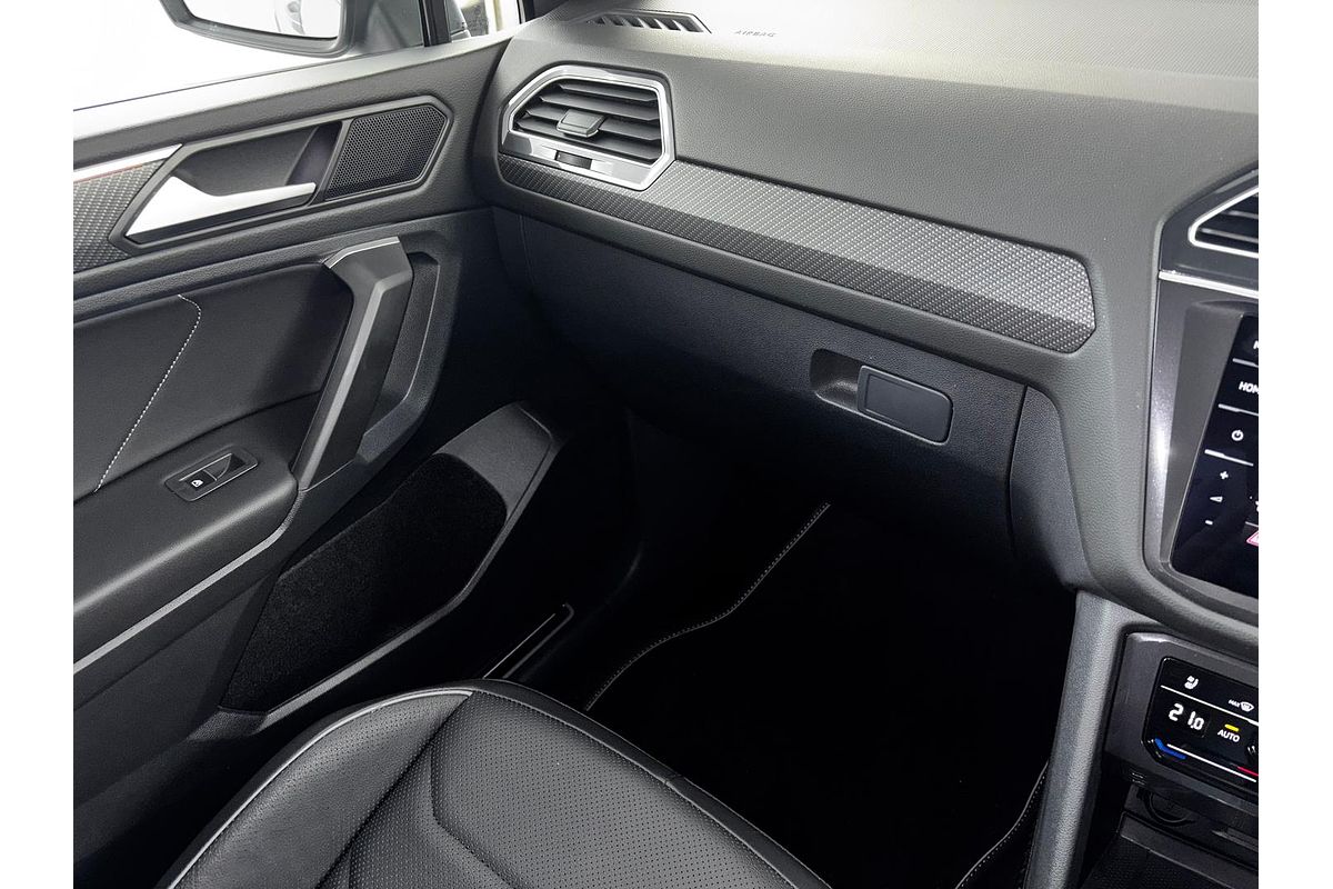 2023 Volkswagen Tiguan 162TSI R-Line 5N