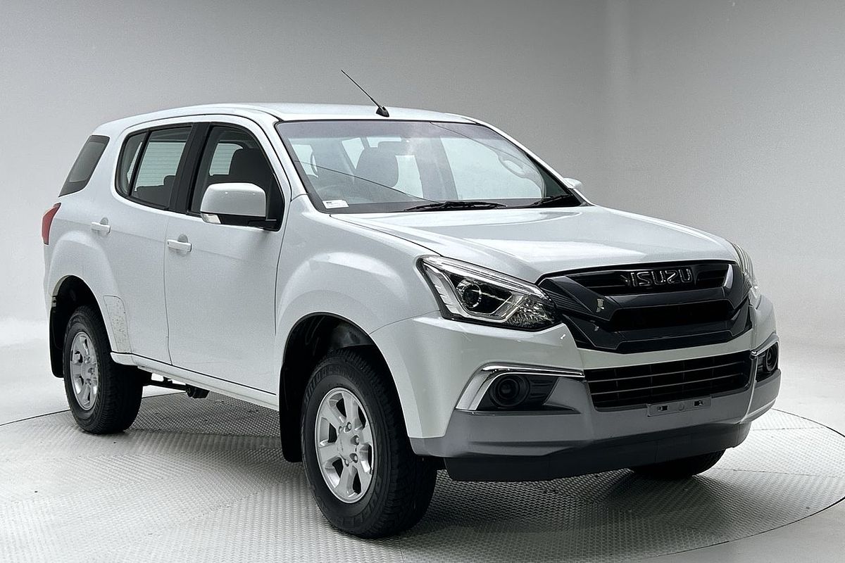 2020 Isuzu MU-X LS-M