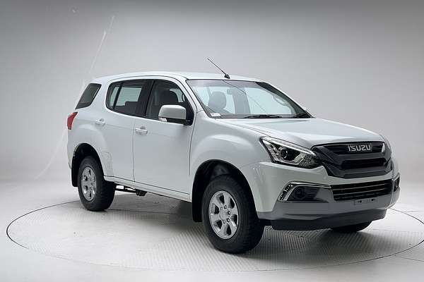2020 Isuzu MU-X LS-M