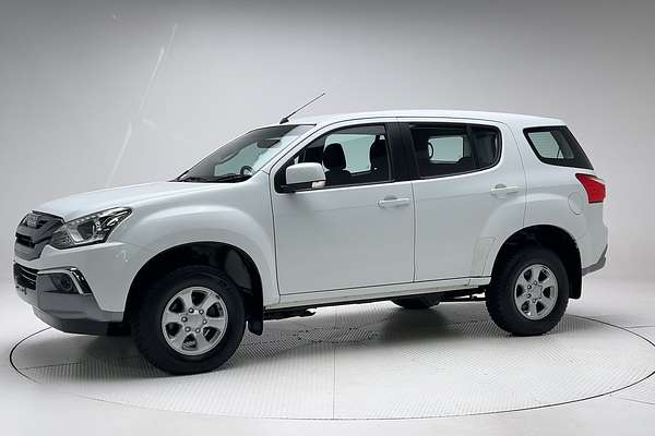 2020 Isuzu MU-X LS-M