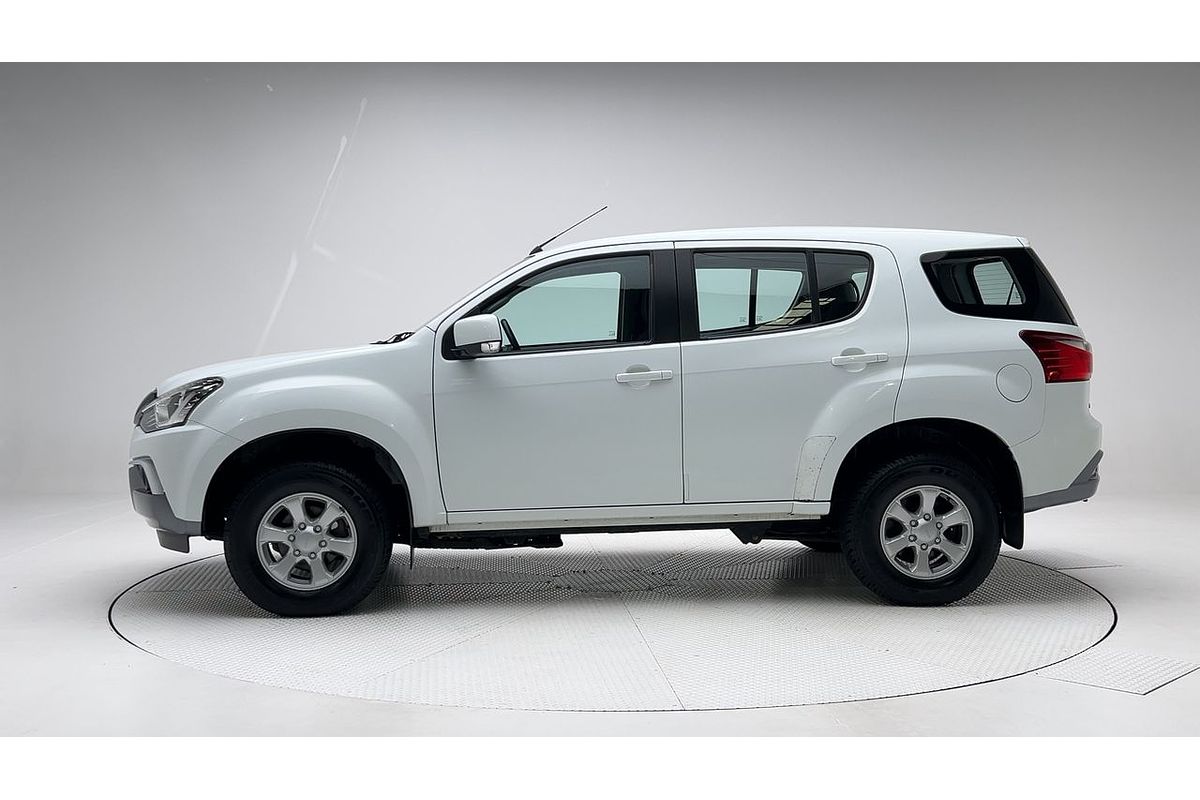 2020 Isuzu MU-X LS-M