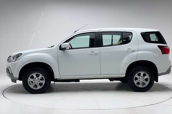 2020 Isuzu MU-X LS-M