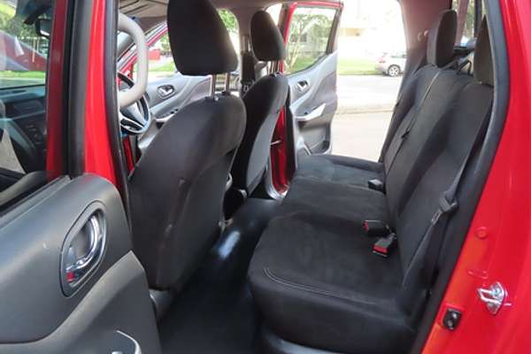 2017 Nissan Navara RX D23 Series 2 4X4