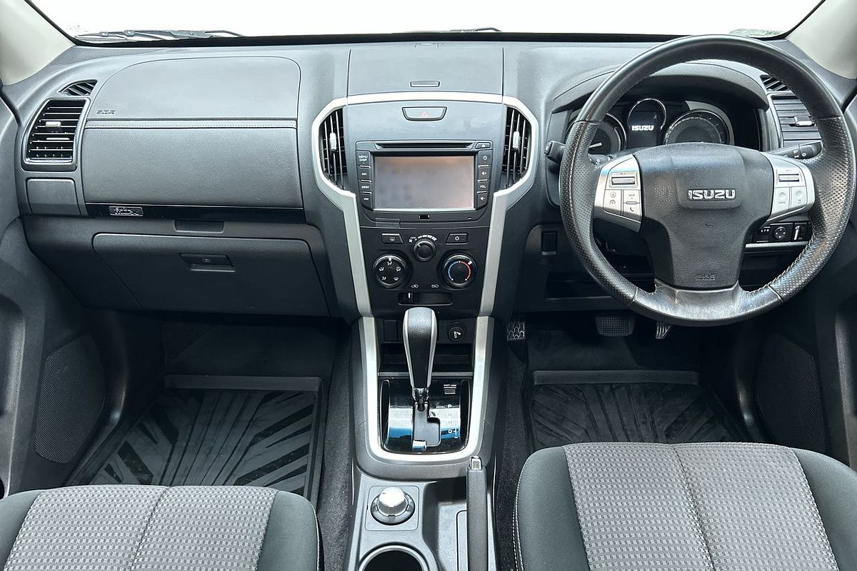 2020 Isuzu MU-X LS-M
