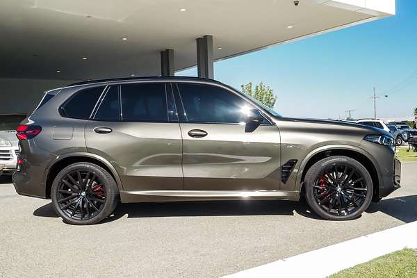 2023 BMW X5 xDrive30d M Sport G05
