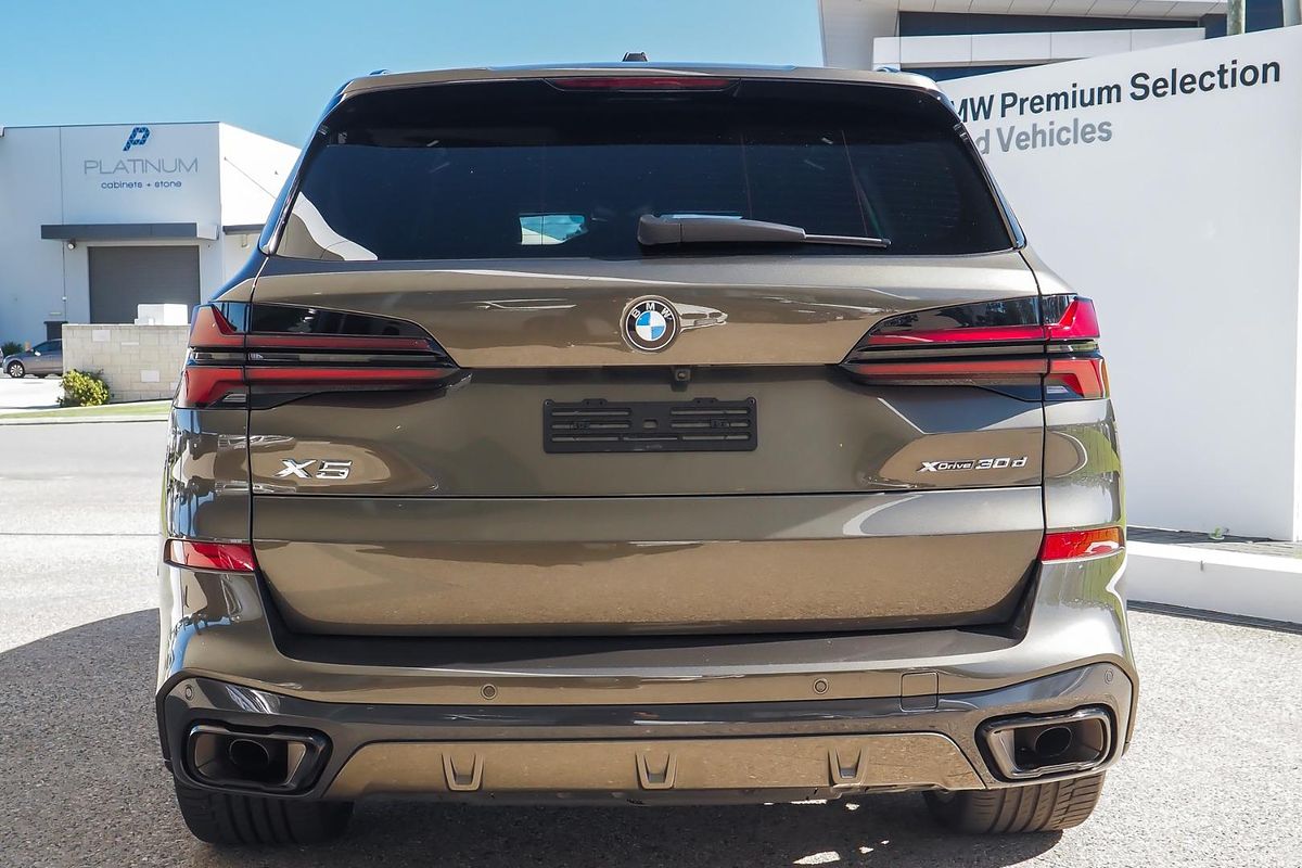 2023 BMW X5 xDrive30d M Sport G05