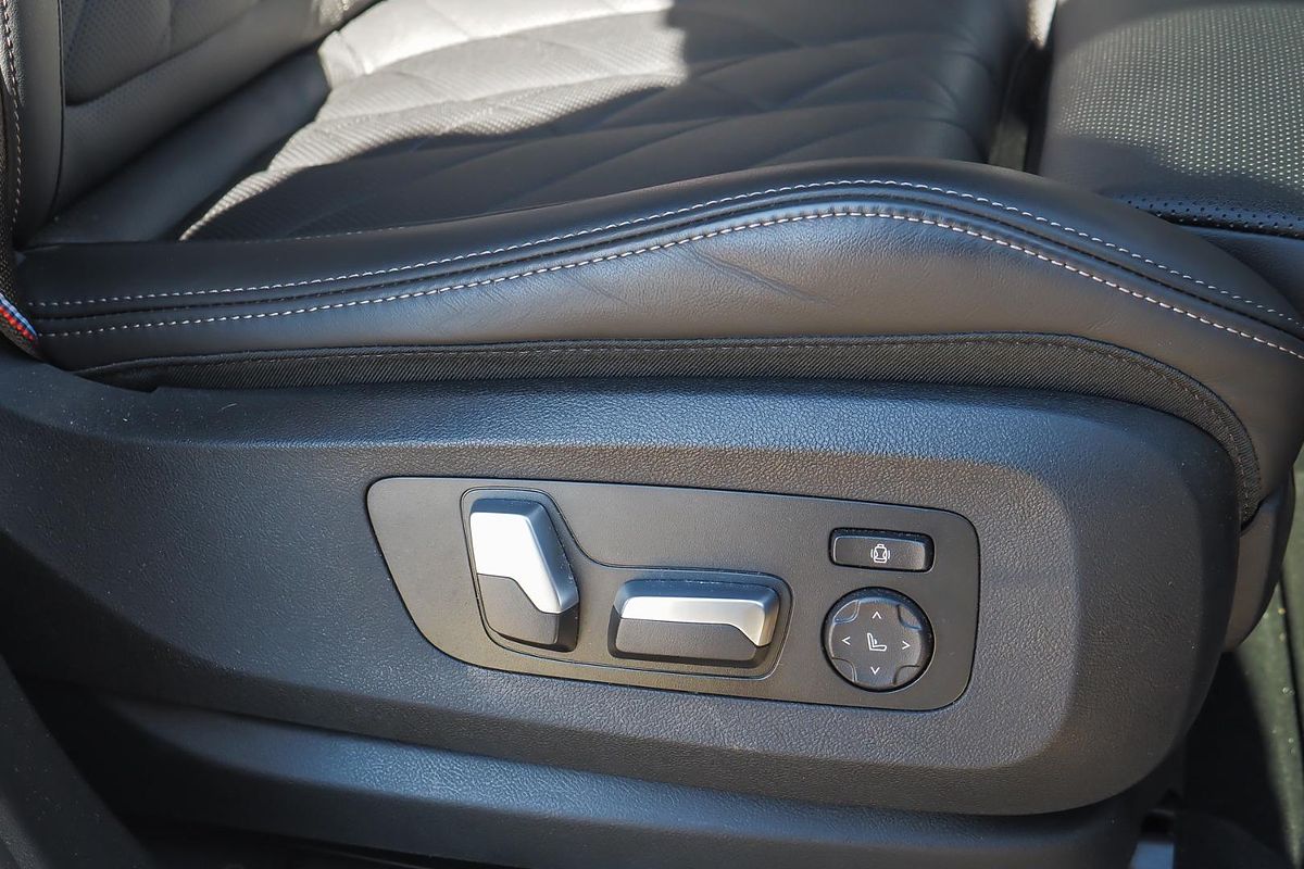 2023 BMW X5 xDrive30d M Sport G05