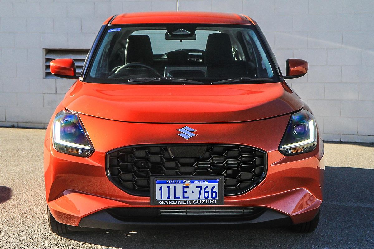 2024 Suzuki Swift Hybrid UZ