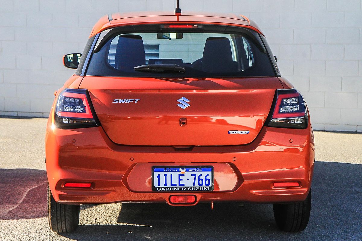 2024 Suzuki Swift Hybrid UZ