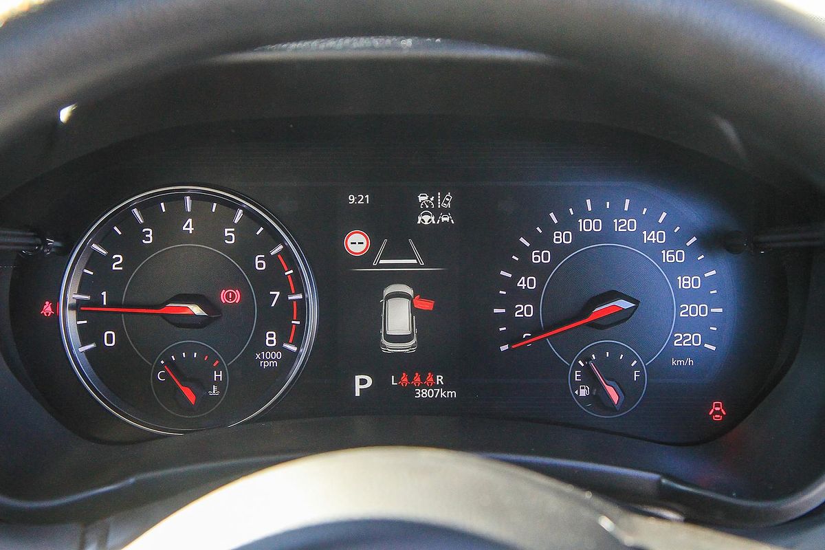 2024 Suzuki Swift Hybrid UZ