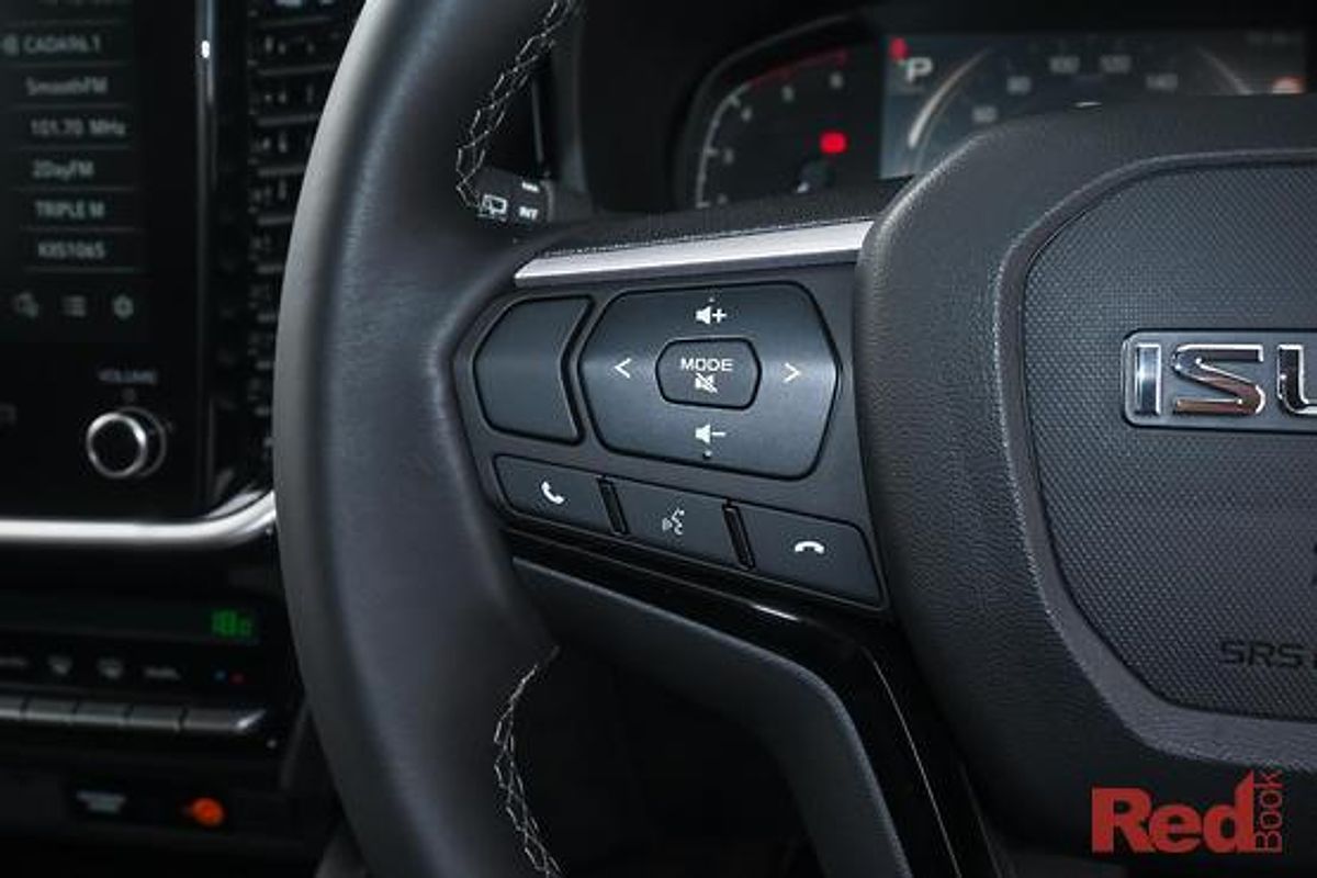 2025 Isuzu MU-X LS-U
