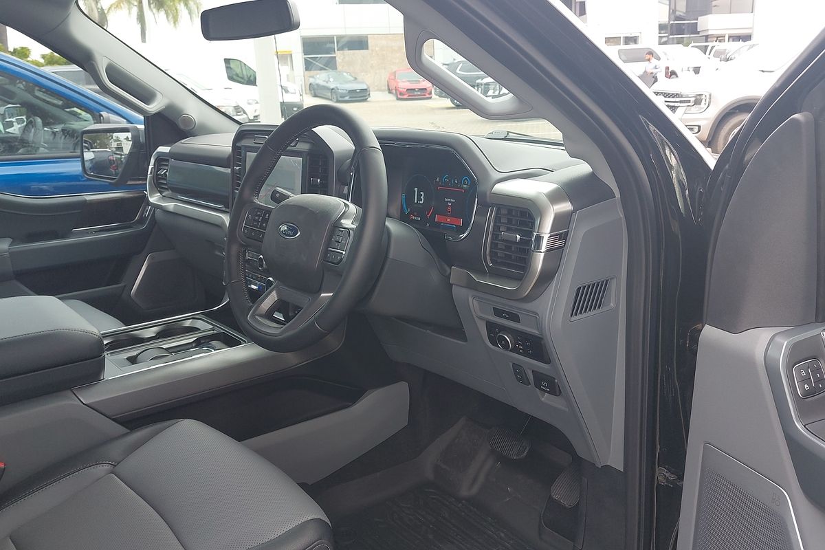 2023 Ford F-150 Lariat 4X4 LWB