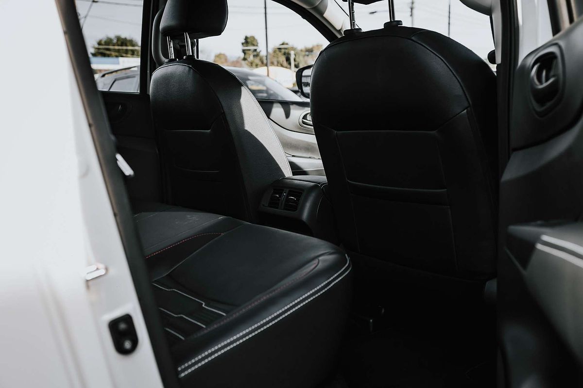 2025 Nissan Navara PRO-4X D23 4X4